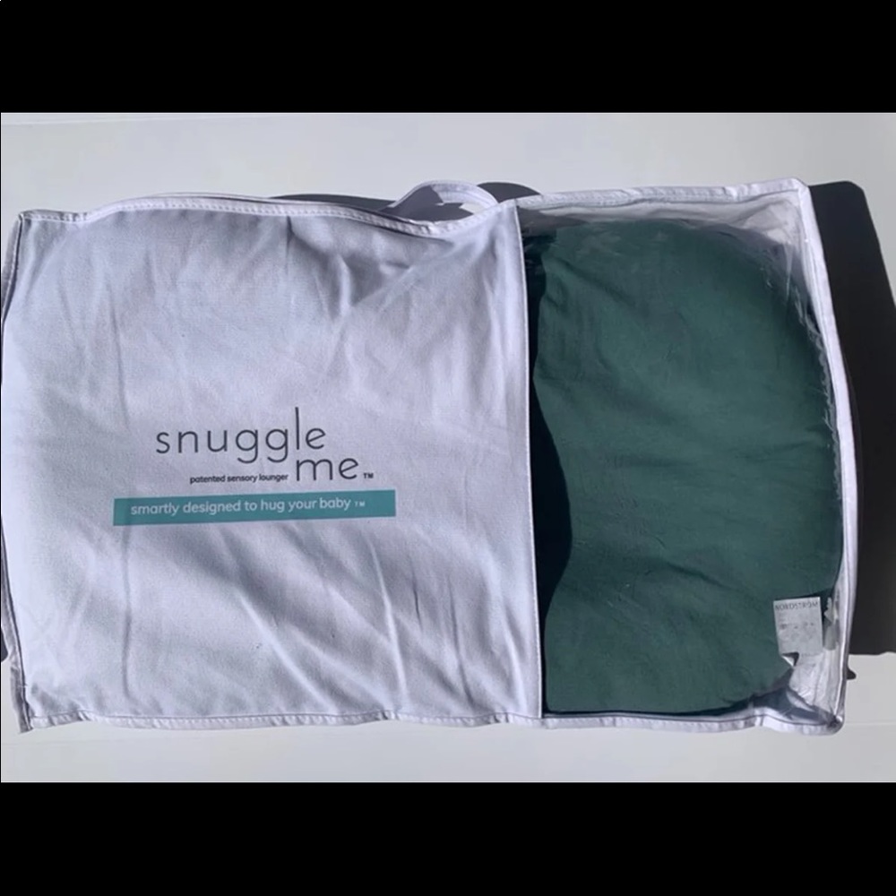 ✨ Snuggle Me Infant Lounger and Organic Moss Cover